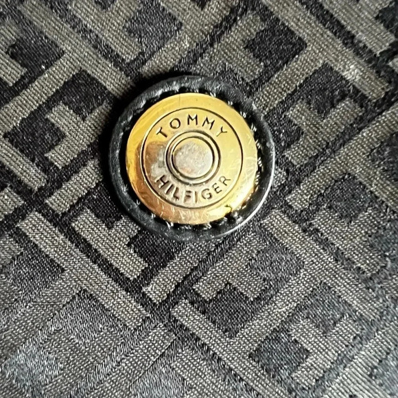 Tommy Hilfiger crossbody bag - Picture 4 of 4